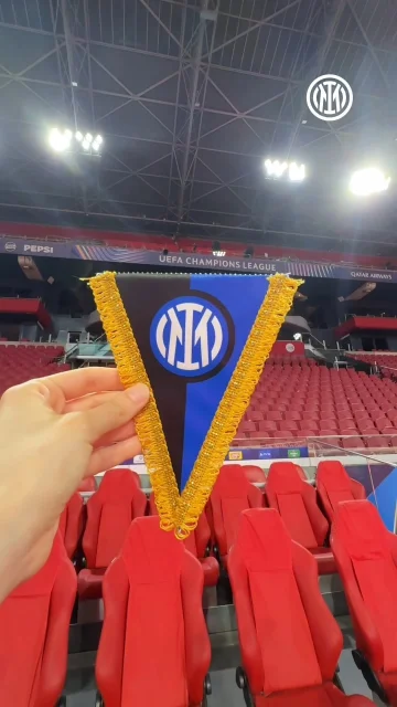 Interista Travel Essentials – Starter Pack 💫🖤💙

#ForzaInter #UCL #AjaxInter