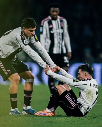 Shoulders up, guys. We’ll rise together. 🫂❤️