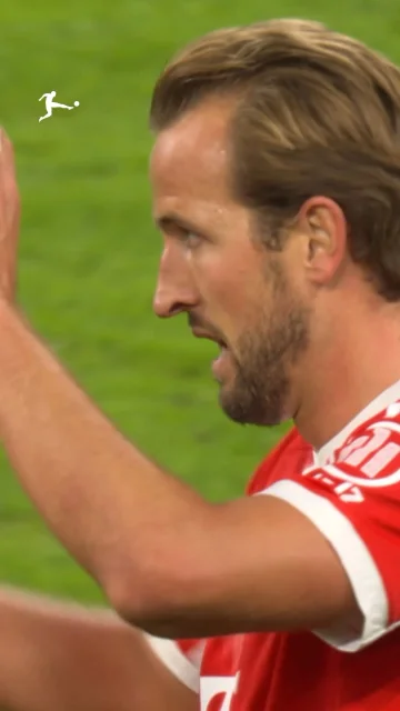 😎 Oh nothing, just @HarryKane pulling the strings 🪡🔥

#Bundesliga | @FCBayern