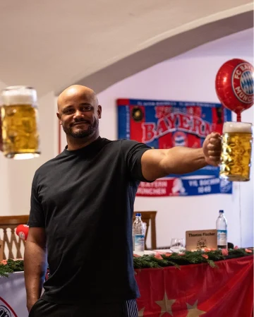 Tough challenge for our coach 🍺😄