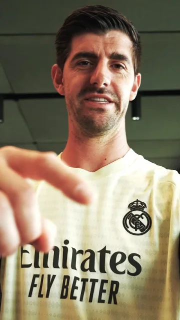 🤩 The best of Real Madrid… in your pocket! 
📲 Download or update #RMPlay and Real Madrid App to unlock amazing new features!
-
💫 Lo mejor del Real Madrid... ¡en la palma de tu mano!
🍿 ¡Descárgate o actualiza RM Play y Real Madrid App para acceder a nuevas funcionalidades!