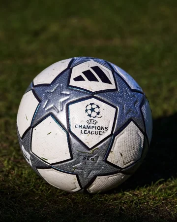 Ready for the last Home Match in the UCL Group Stage tomorrow. 💪

Introducing the new adidas x UEFA Champions League 25th Anniversary Ball.⭐️