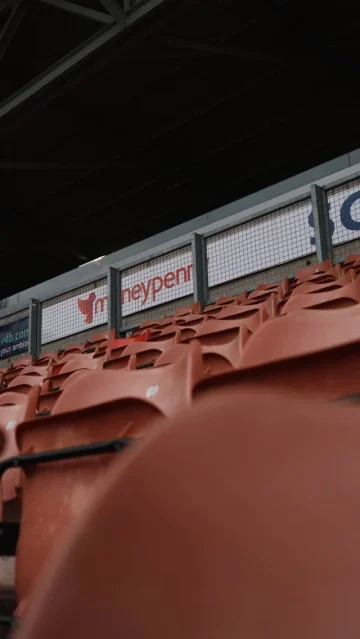 The Racecourse Ground. 📍