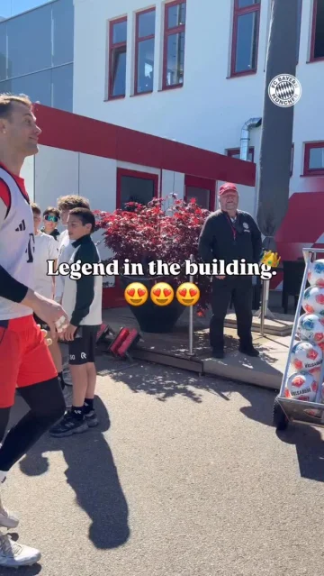 𝗠𝗿. 𝗪𝗲𝗺𝗯𝗹𝗲𝘆 at Säbener. 👀🥰