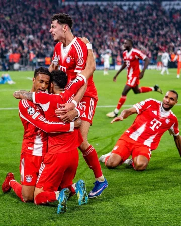 HANG IT IN THE LOUVRE 🖼️