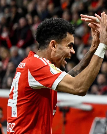 🏆 1-0 half-time lead in Leverkusen! 👏

Strong first half from the team. 💪