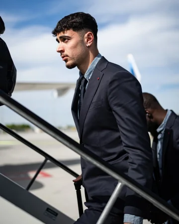 🔜 𝑷𝑨𝑹𝑰𝑺 🇫🇷