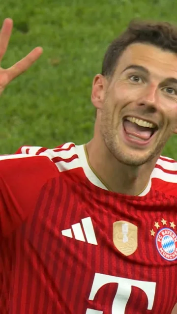 8 years in ❤️🤍

Leon Goretzka playing his final game for FC Bayern 🥹