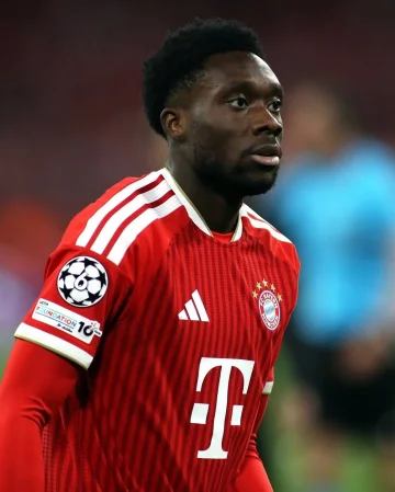 Alphonso Davies suffered a muscle injury in his left hamstring during the semi-final second leg against PSG and will be out of action for several weeks.

We wish you a speedy recovery, Phonzy ❤️‍🩹