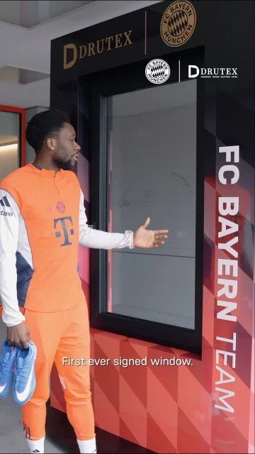Together with our partner Drutex, you now have a historic chance!

Win the first ever signed FC Bayern window by naming three players who signed it 🪟👇

T&Cs in bio.