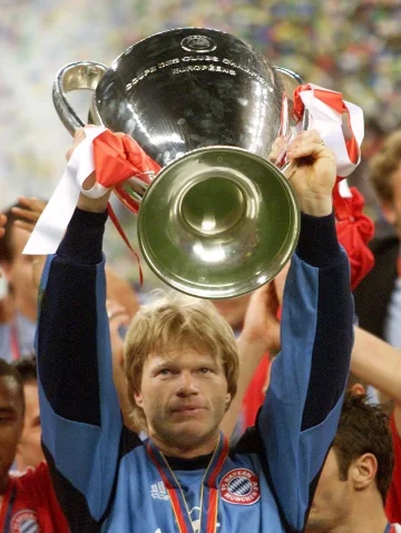 Happy Birthday and all the best to @oliverkahn, who turns 57 today! 🎂