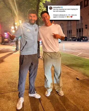 When 𝑭𝑪 𝑩𝒂𝒚𝒆𝒓𝒏 𝑳𝒆𝒈𝒆𝒏𝒅𝒔 reunite ❤️🤍
📸 @esmuellert