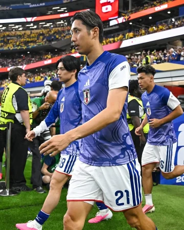 🇯🇵 𝗛𝗶𝗿𝗼𝗸𝗶 𝗜𝘁𝗼̄ is ready to face Sweden. Both teams are still fighting for a spot in the Round of 32.

Let’s go, Hiroki! 👊🔥