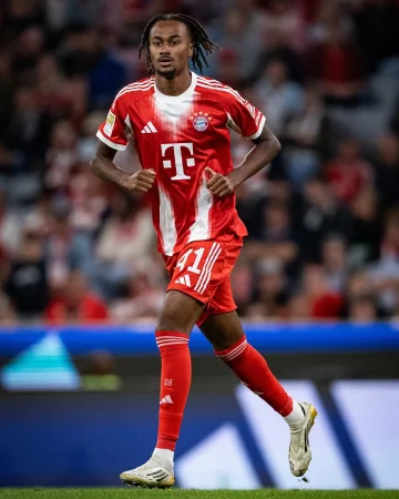 @jonah.kusi.asare completes permanent move from FC Bayern to Fulham. ℹ️

All the best and every success for your future, Jonah! 🍀

🔗 Link in bio!