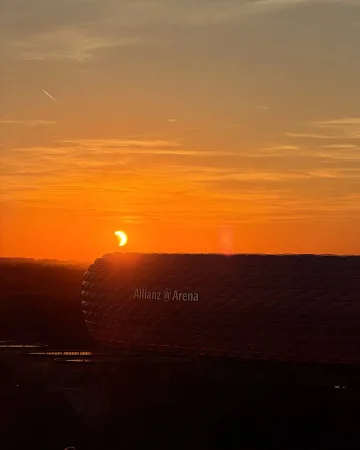 Most beautiful solar eclipse spot in the world 🥰🌒