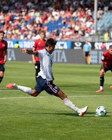 Bischi with the first goal of the new season. ⚽️🔥