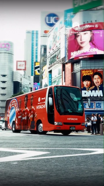 渋谷 🇯🇵 FC Bayern Women at Shibuya Crossing in Tokyo 🔴⚪