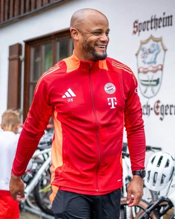Tegernsee throwback. 🔙🏔️

Two years ago, Vincent Kompany's first pre-season at Tegernsee got underway – what a journey it has been ever since. ❤️✨