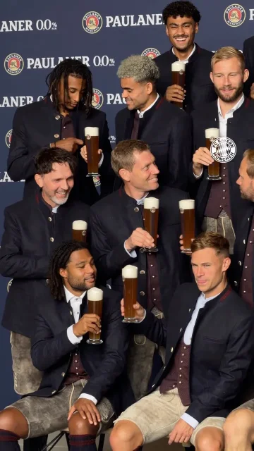 There’s so much going on here 😁🍻
