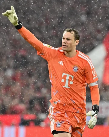 ✨ 𝟲𝟬𝟬 𝙁𝘾 𝘽𝙖𝙮𝙚𝙧𝙣 𝙂𝙖𝙢𝙚𝙨 𝙛𝙤𝙧 𝙩𝙝𝙚 🐐 – Congrats, @manuelneuer 👏👏👏