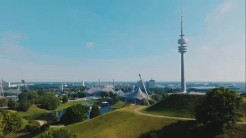 𝗠𝘂𝗻𝗶𝗰𝗵 𝗶𝘀 𝗚𝗲𝗿𝗺𝗮𝗻𝘆’𝘀 𝗢𝗹𝘆𝗺𝗽𝗶𝗰 𝗯𝗶𝗱 𝗰𝗮𝗻𝗱𝗶𝗱𝗮𝘁𝗲 😍

The German Olympic Sports Confederation (DOSB) has decided at its extraordinary general assembly to put forward the Bavarian capital as Germany’s candidate in the international bid process for the Olympic and Paralympic Games. 🏟️