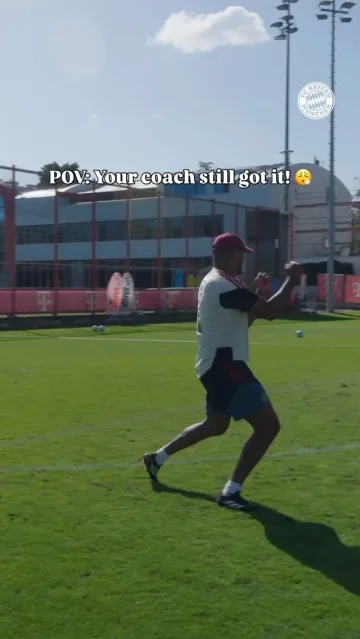 Coach Kompany still got it! ⚽️🎯