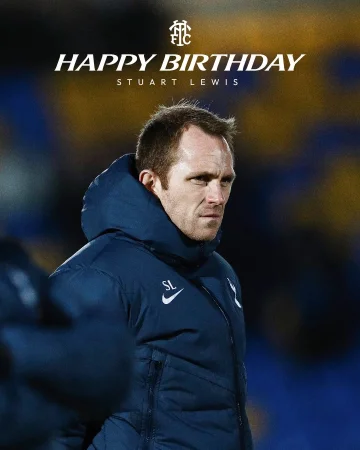 Wishing a very happy birthday to First Team Academy Transition Coach, Stuart Lewis! 🎉