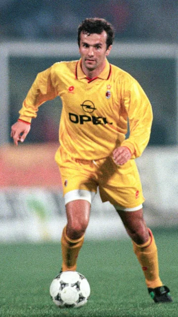 The 1995/96 Serie A season changed football shirts forever 👕✨