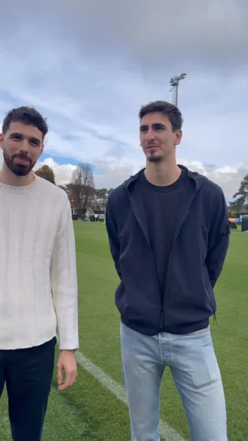 Challenge: Inter Quiz 😎
Participants: Daniele Lavia & Alessandro Michieletto 🏐
Score? Let us know 🖤💙