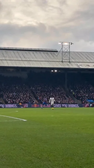 @EstevaoWilian_ getting the party started at Selhurst. 🤙