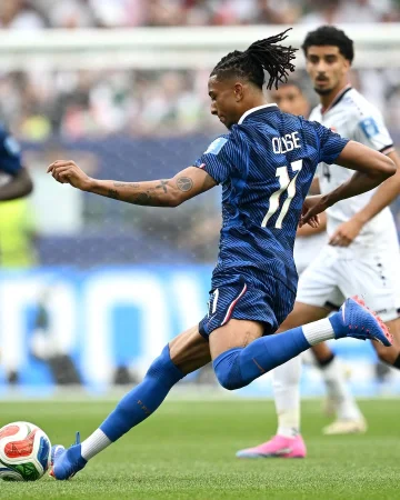 Another assist for 𝗢𝗹𝗶𝘀𝗲. 🎩
France take the lead! 🔥🇫🇷