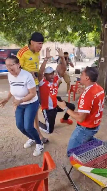 This is all of us watching Lucho ball 🫶🇨🇴
Good luck for your 2nd game at the World Cup! 💪
🎥 @viktor1mg