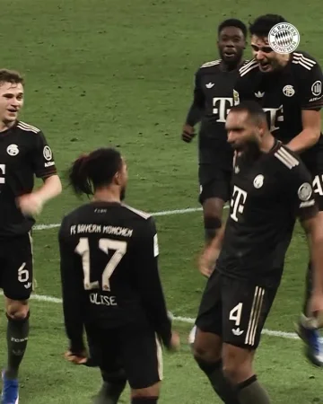 𝑳𝒆𝒕’𝒔 𝒈𝒆𝒕 𝒊𝒕 𝒔𝒕𝒂𝒓𝒕𝒆𝒅! 🏆💪
The World’s Game: The FC Bayern Way ❤️🤍
🎶 @shakira
