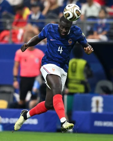⏸️ France trail 1-0 at the break. 🇫🇷
𝗨𝗽𝗮 and 𝗠𝗶𝗰𝗵𝗮𝗲𝗹 have 45 minutes left to mount a comeback. 👊🔥
