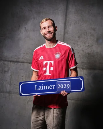 FC Bayern and @konradlaimer have extended their contract until 2029. ✍️ 🔴
🔗 Link in Bio!