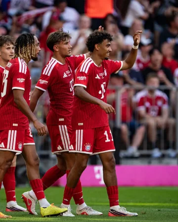 𝑵𝑬𝑵𝑬! 😍 His first goal in a FC Bayern shirt! 🔥
